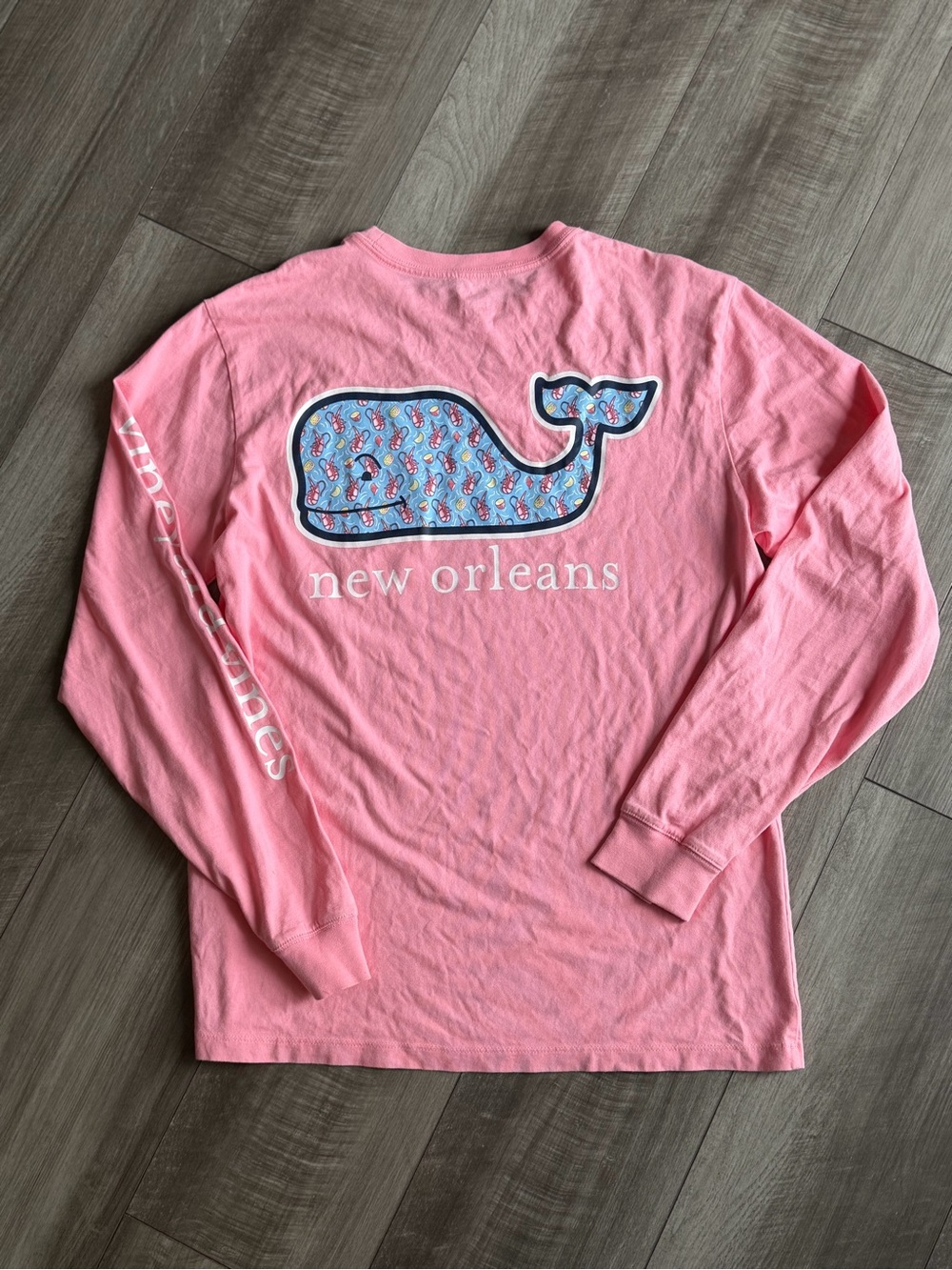Vineyard Vines Women’s Sz XS Pink New Orleans Long Sleeve Graphic Tee Preppy